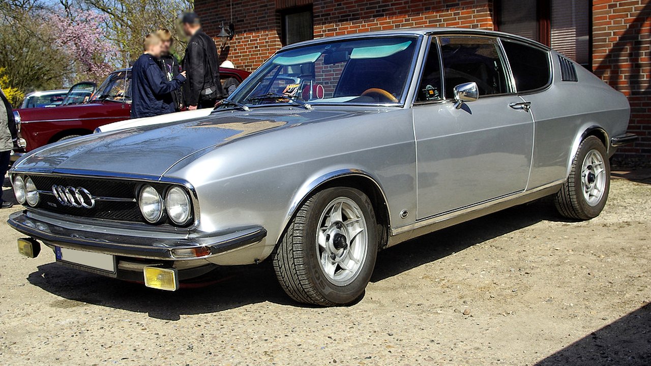 Ауди 100-COUPÉ-S C1