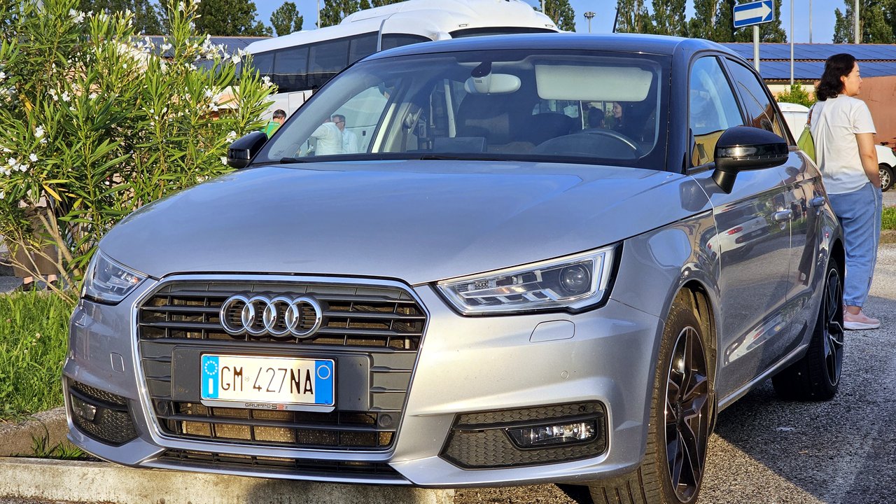 Ауди A1 Sportback 8X 2010-2018