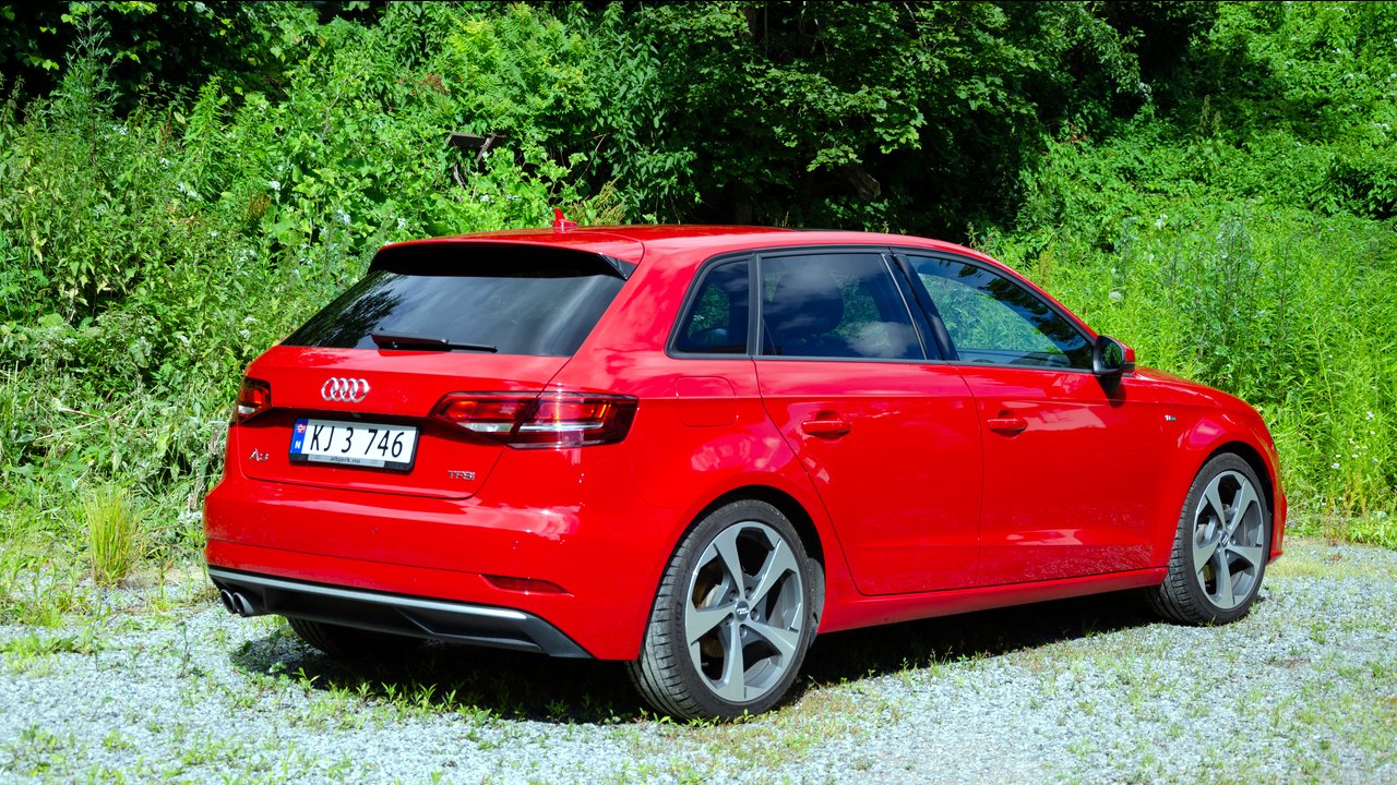 Ауди A3 Sportback e-tron 8V 2014-2020