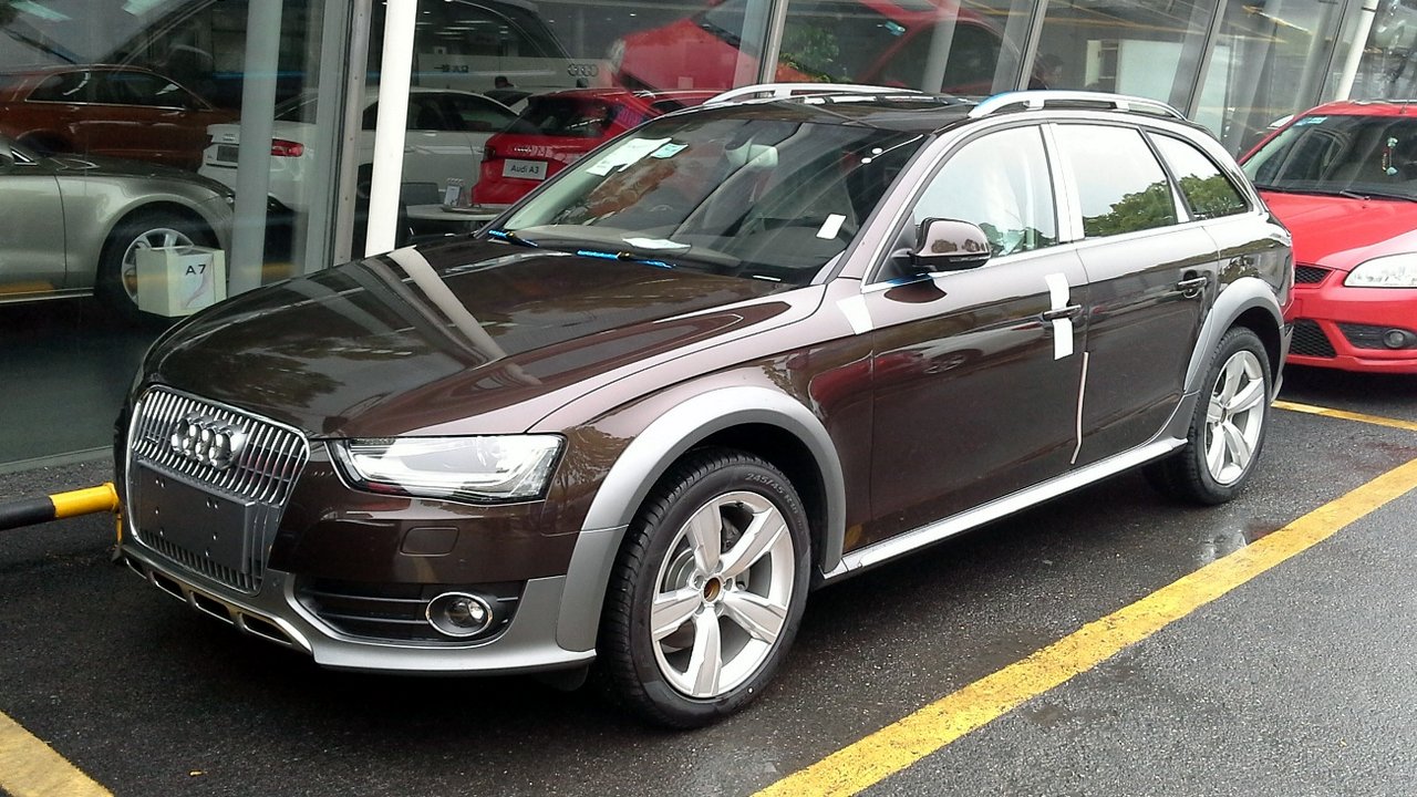 Ауди A4 allroad B8 2009-2016