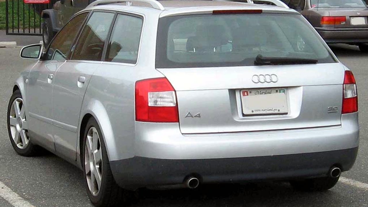 Ауди A4 Avant B6 2001-2004