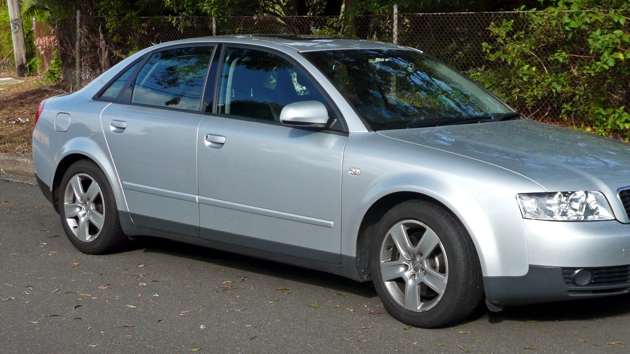 Ауди A4 B6 2000-2004