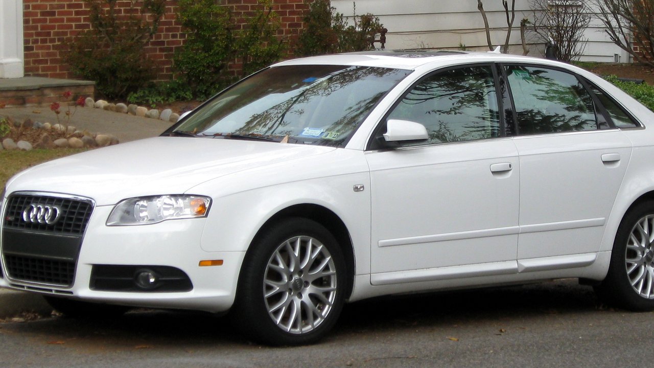 Ауди A4 B7 2004-2008