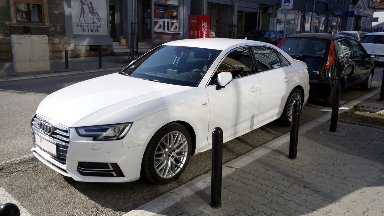 Ауди A4 B9 2015-2024