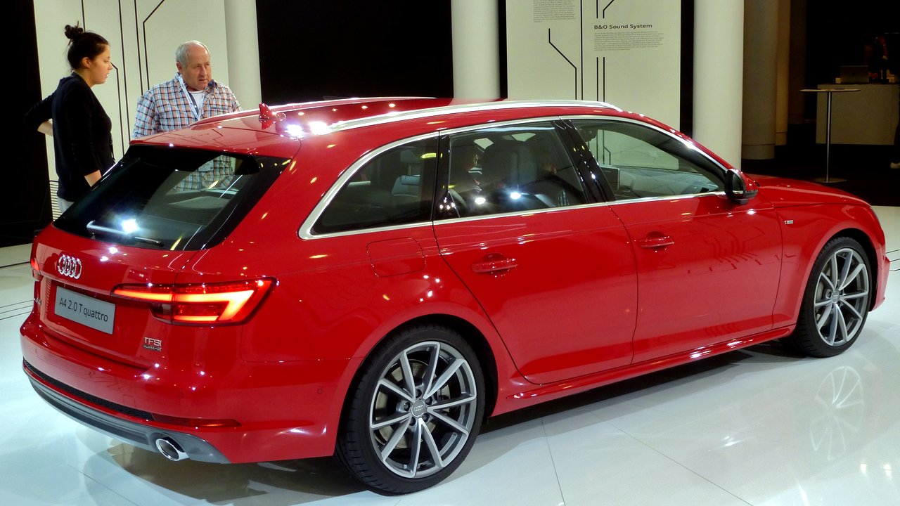 Ауди A4 B9 2015-2024