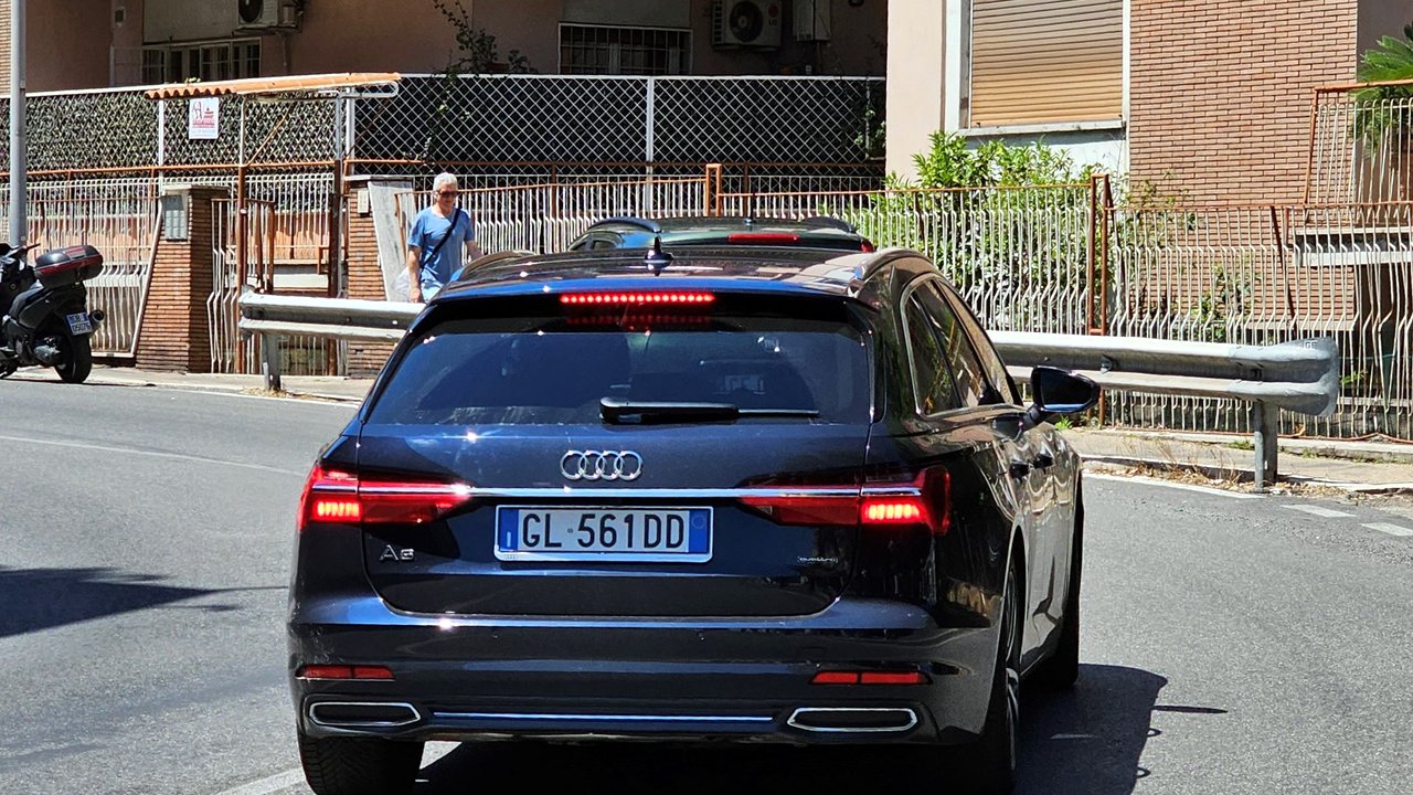 Ауди A6 Avant C8 2018-2025