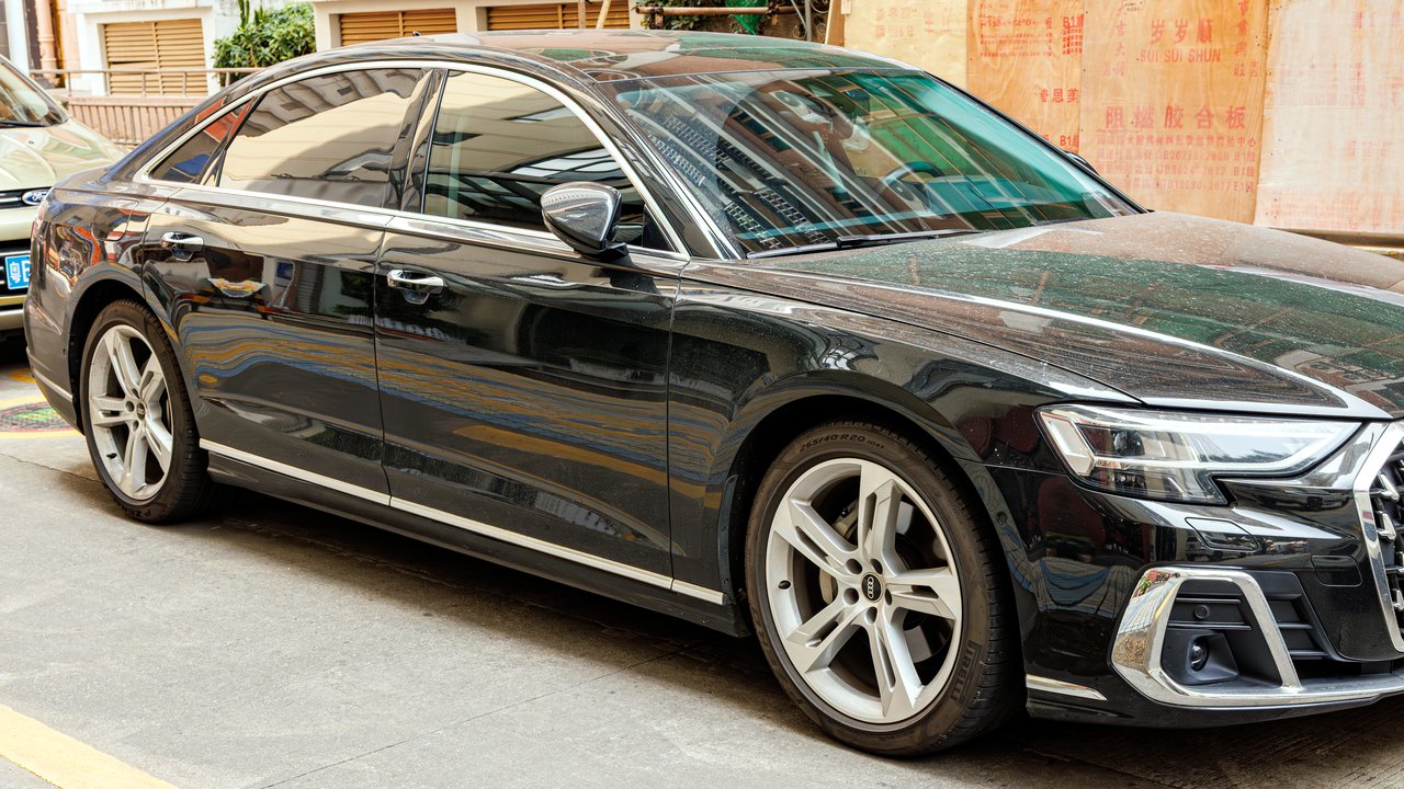 Ауди A8 L e-tron D5 2019-2021
