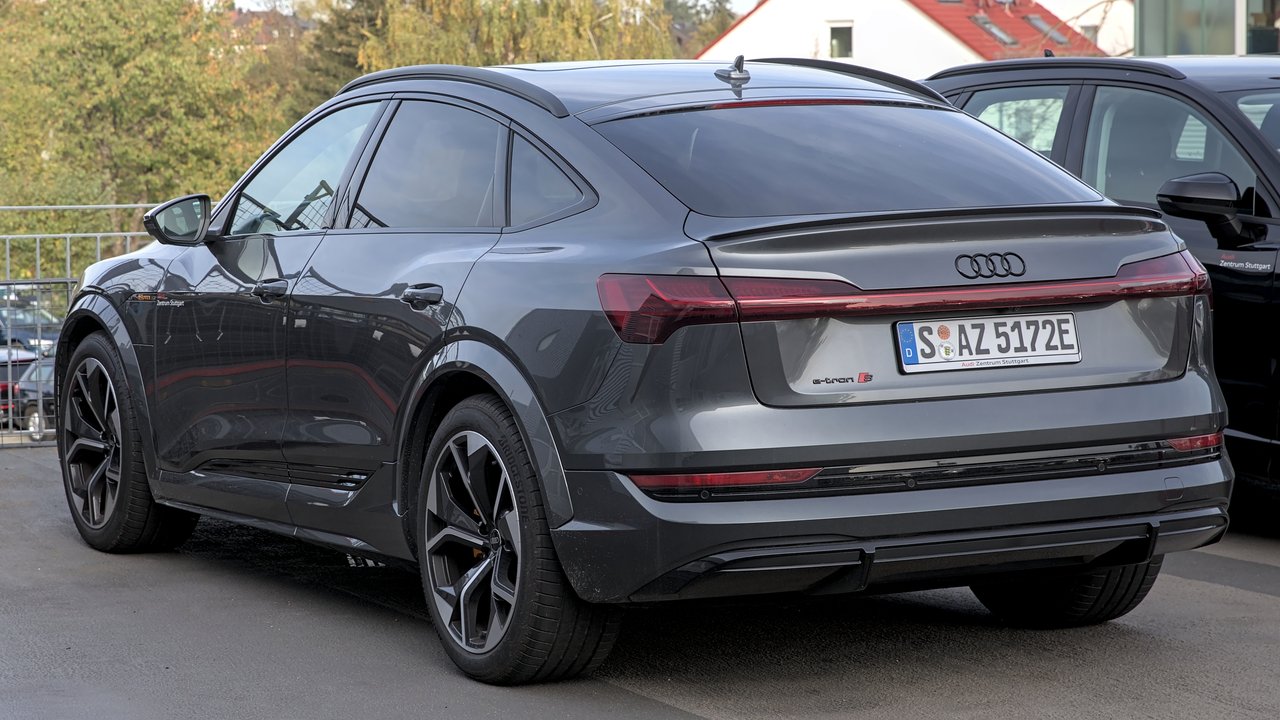 Ауди e-tron S Sportback GE 2020-2022
