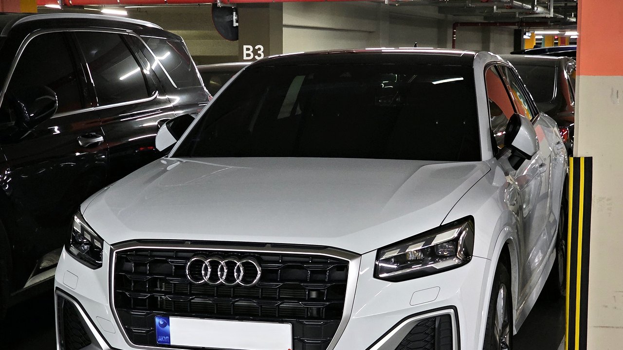 Ауди Q2 L e-tron GA 2019-2024