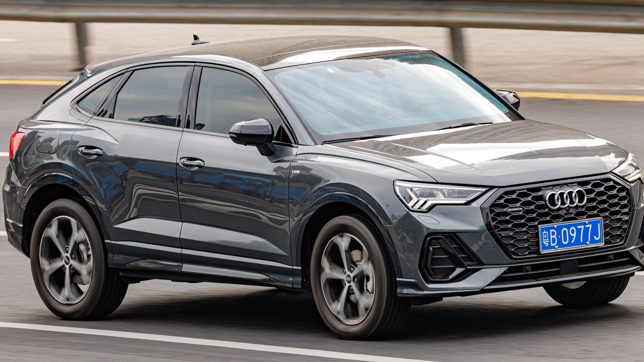 Ауди Q3 Sportback F3 2019-2025