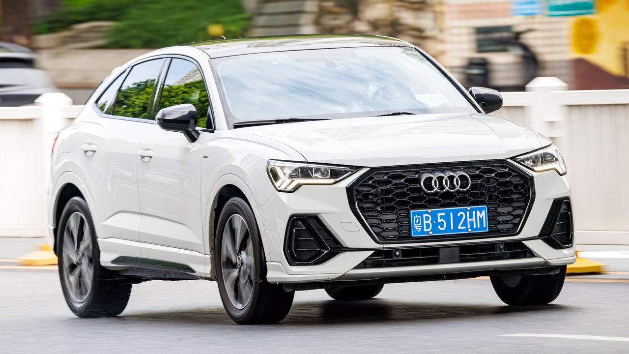 Ауди Q3 Sportback F3 2019-2025
