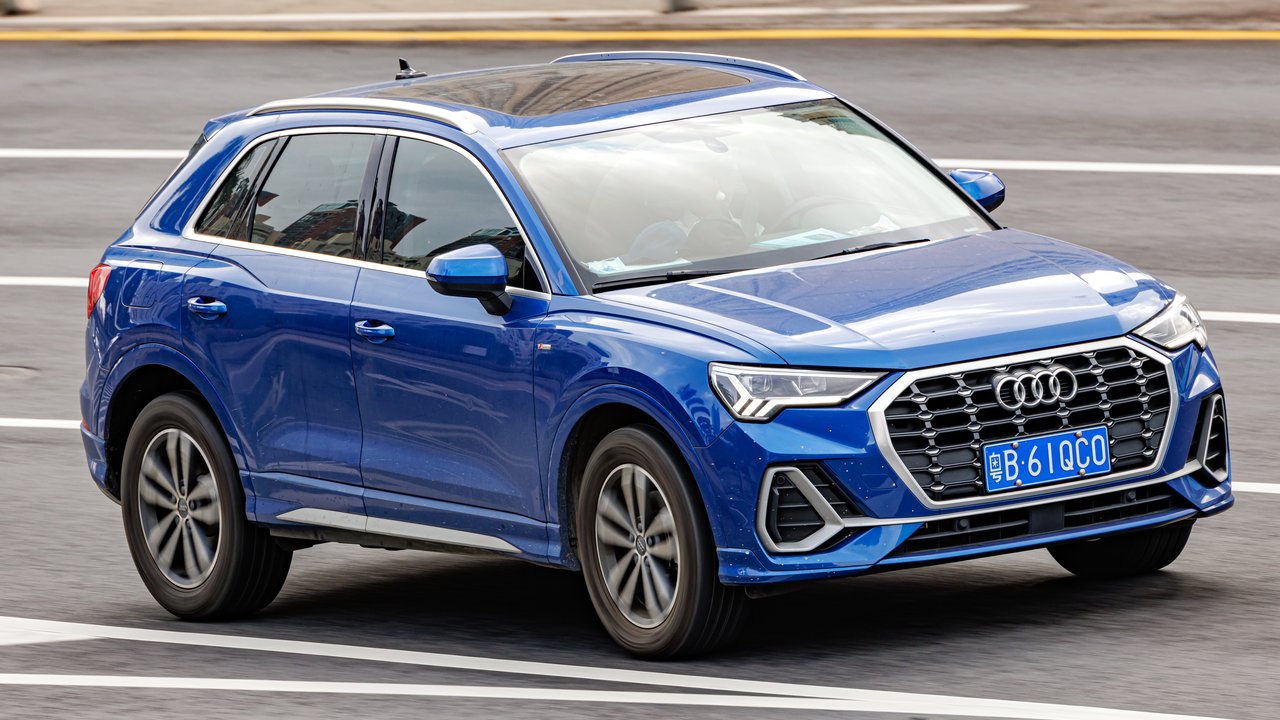 Ауди Q3 Sportback F3 2019-2025