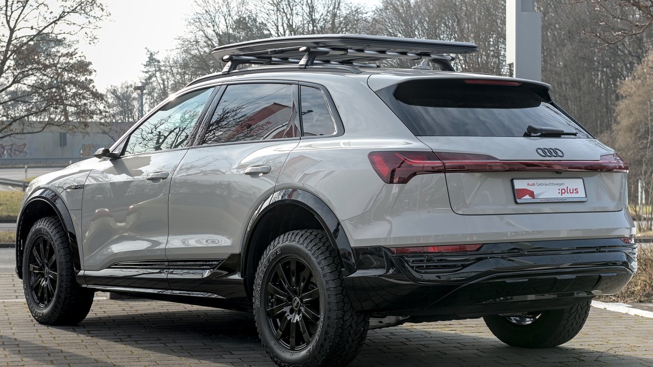 Ауди Q8 e-tron GE 2018-2025