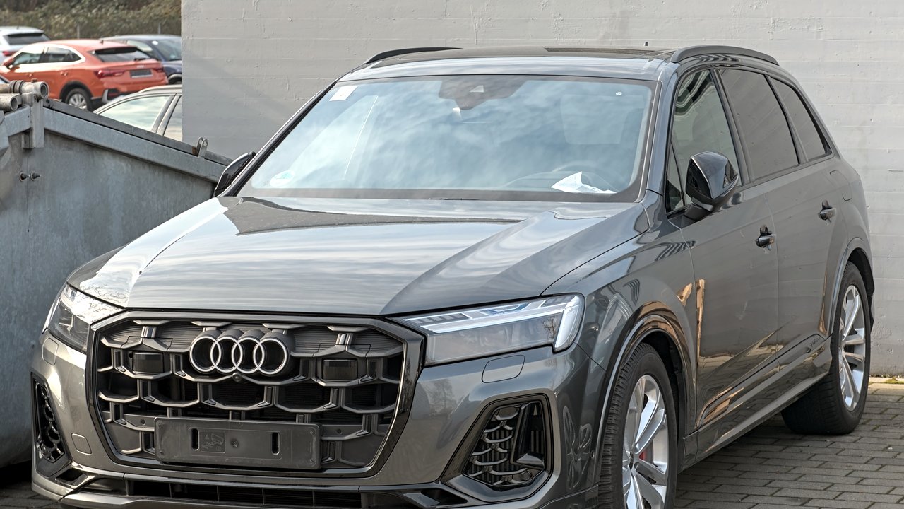 Ауди Q8 TDI e 4M 2018-2025