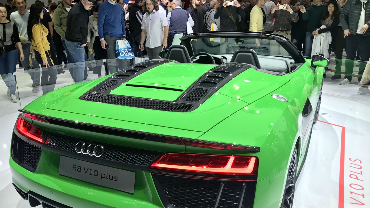 Ауди R8 Spyder Type 4S 2016-2024
