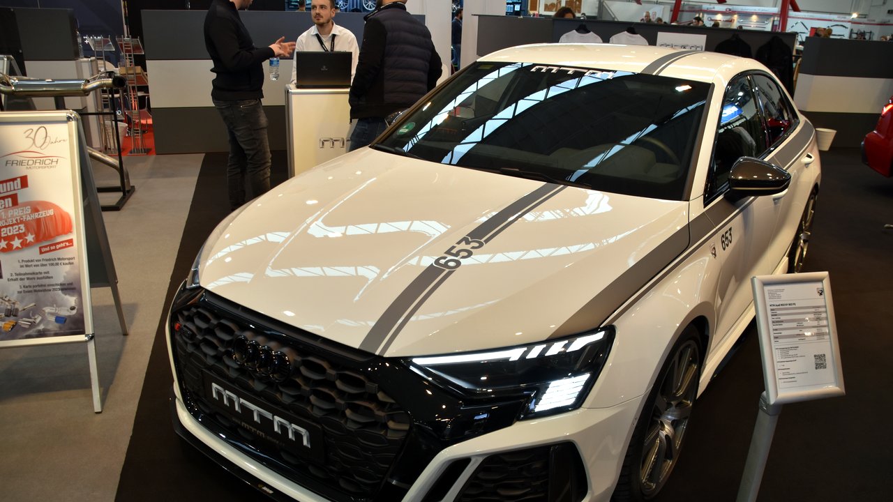 Ауди RS-3 8Y