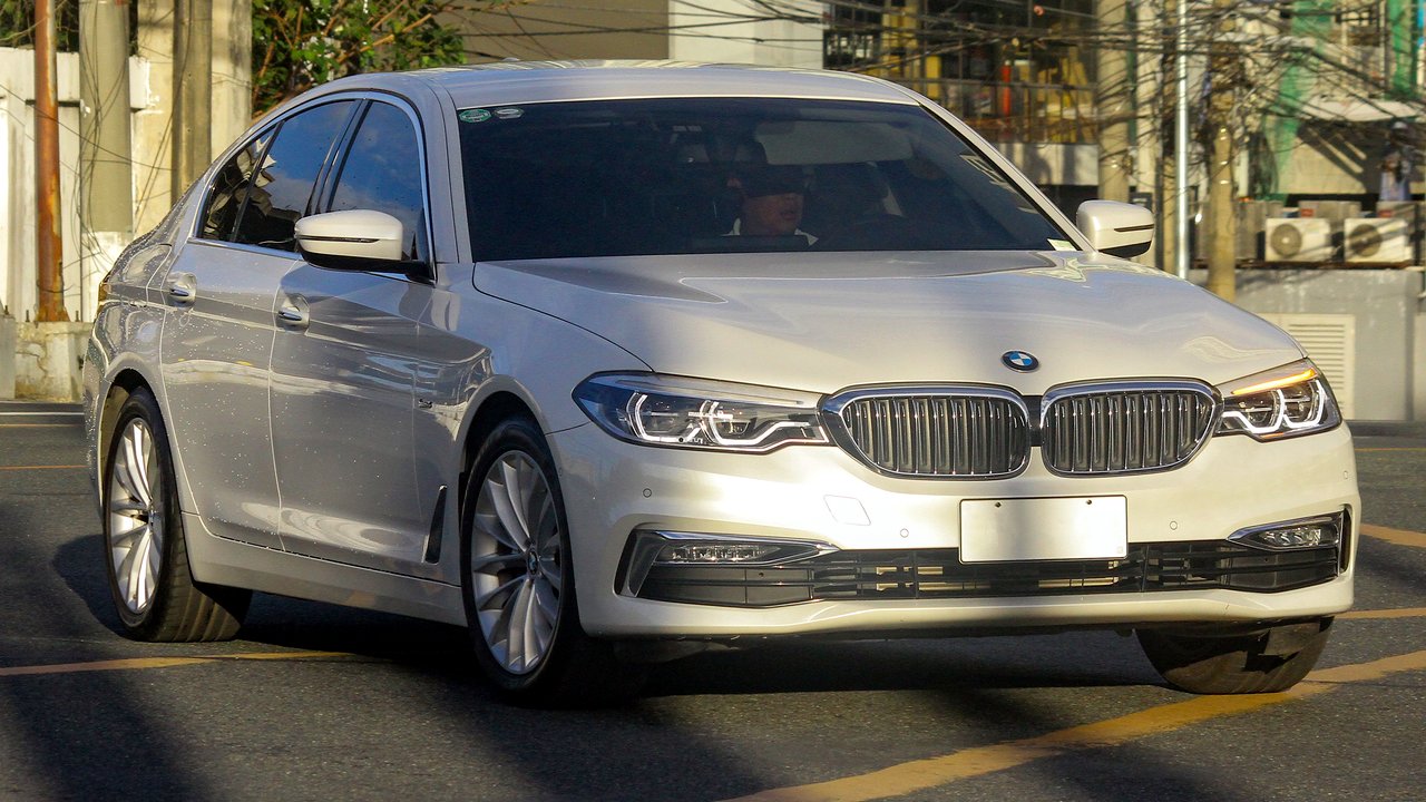 БМВ 5 Series G30 2017-2023