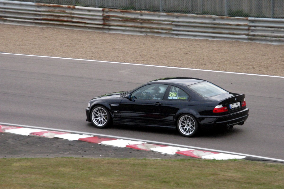 БМВ M3 E46 2000-2006
