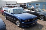 БМВ M5 E34
