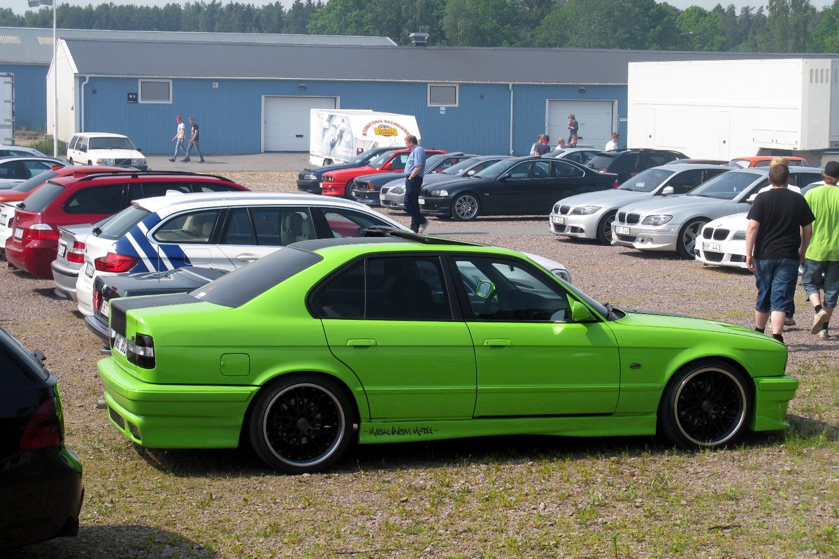 БМВ M5 E34 1988-1995