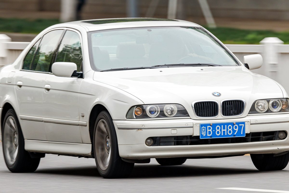 БМВ M5 E39 1998-2003