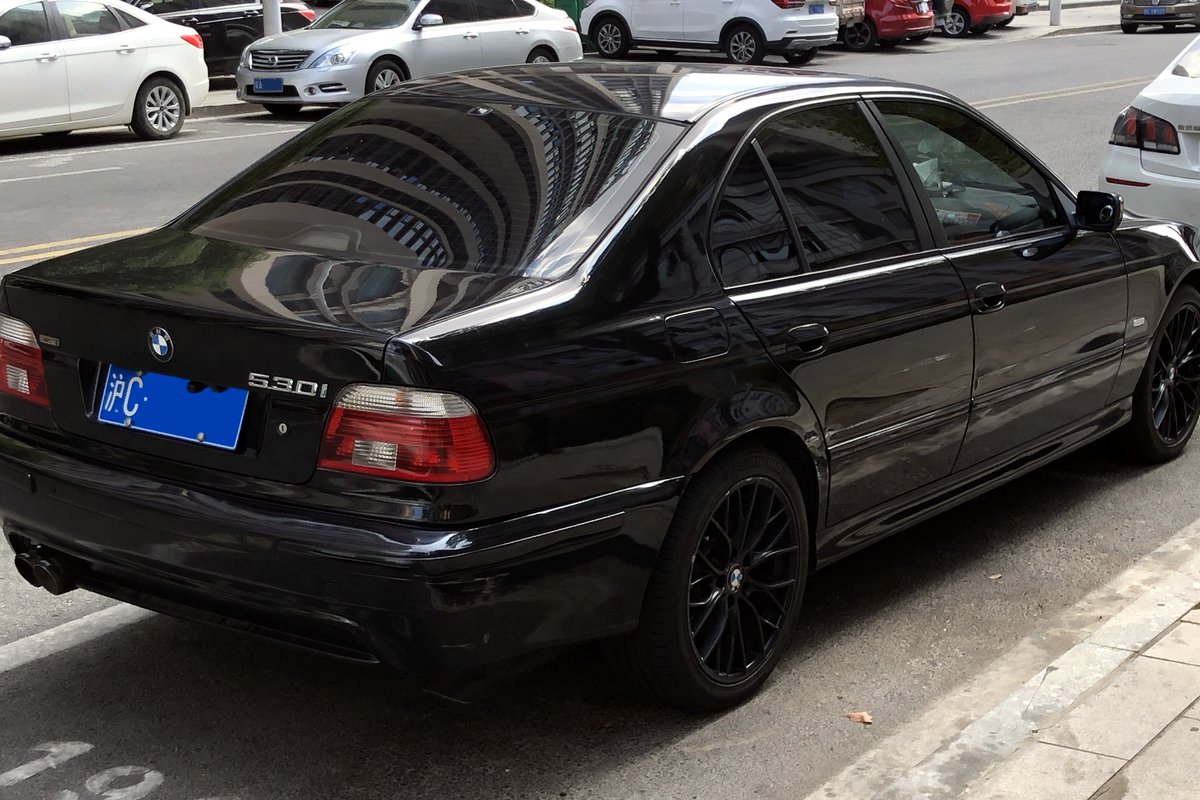 БМВ M5 E39 1998-2003