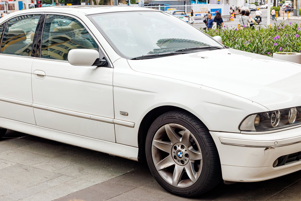 БМВ M5 E39 1998-2003