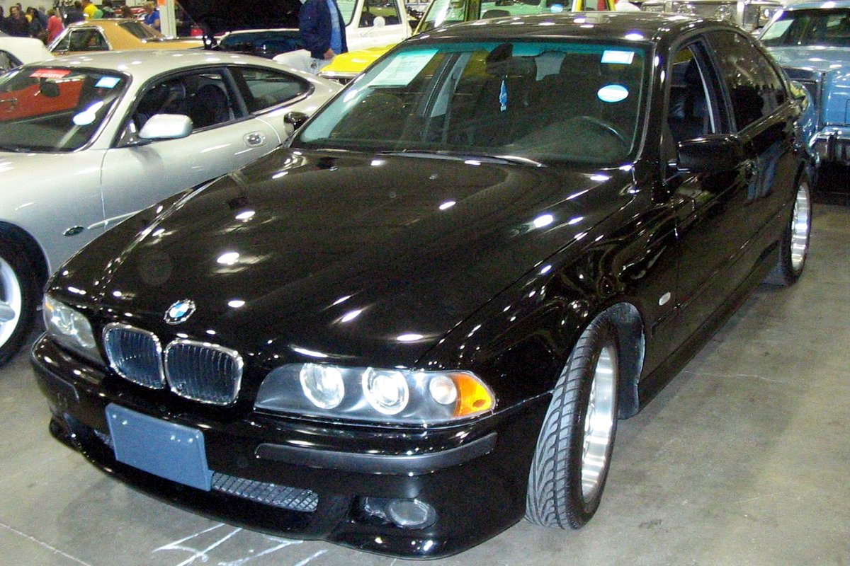 БМВ M5 E39 1998-2003