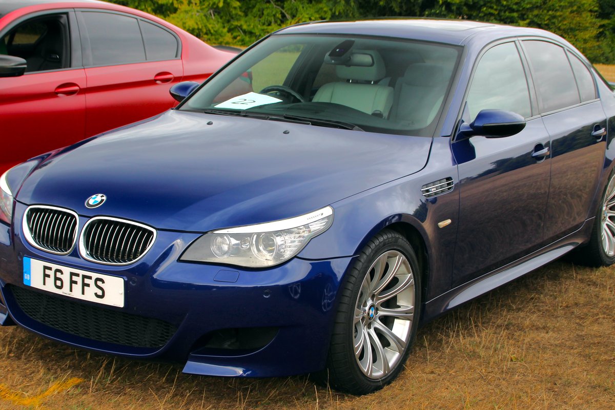БМВ M5 E60 2005-2010