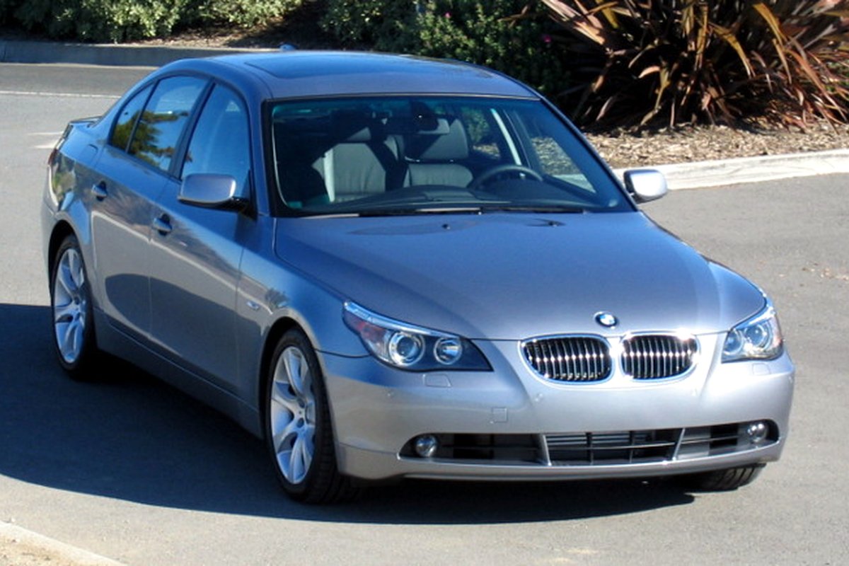 БМВ M5 E60 2005-2010