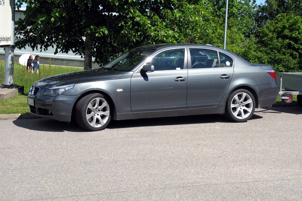 БМВ M5 E60 2005-2010