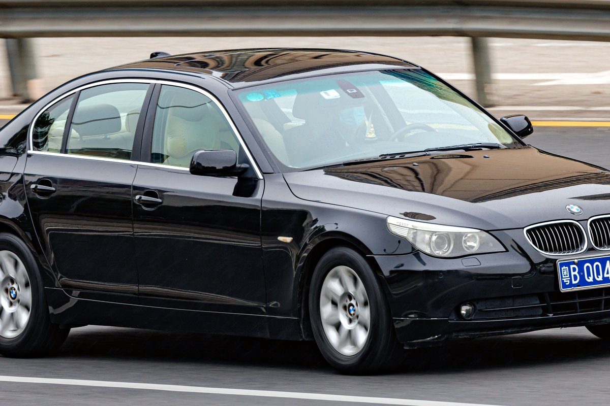 БМВ M5 E60 2005-2010