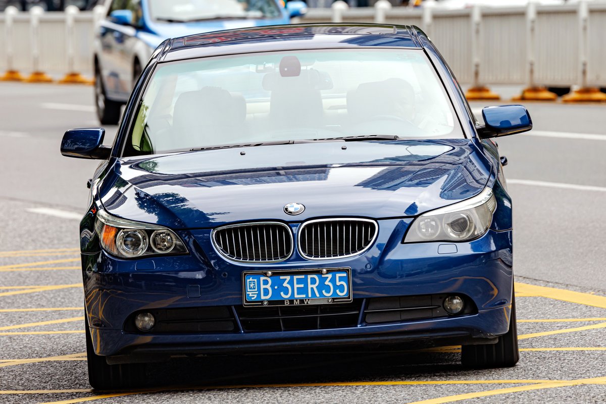 БМВ M5 E60 2005-2010