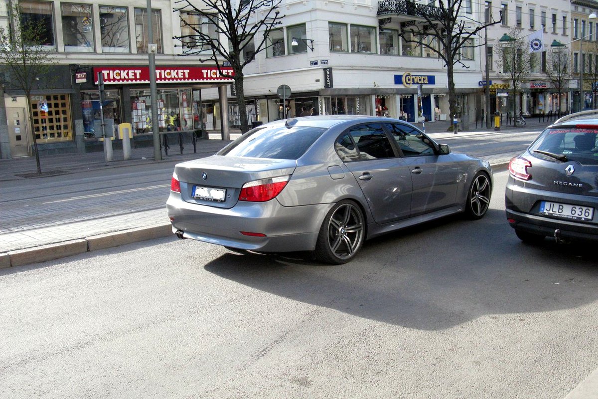 БМВ M5 E60 2005-2010