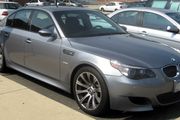 БМВ M5 E60