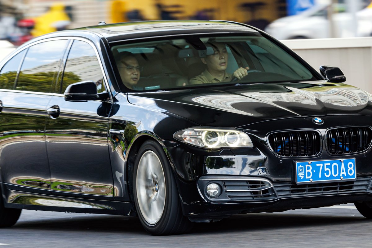 БМВ M5 F10 2011-2016