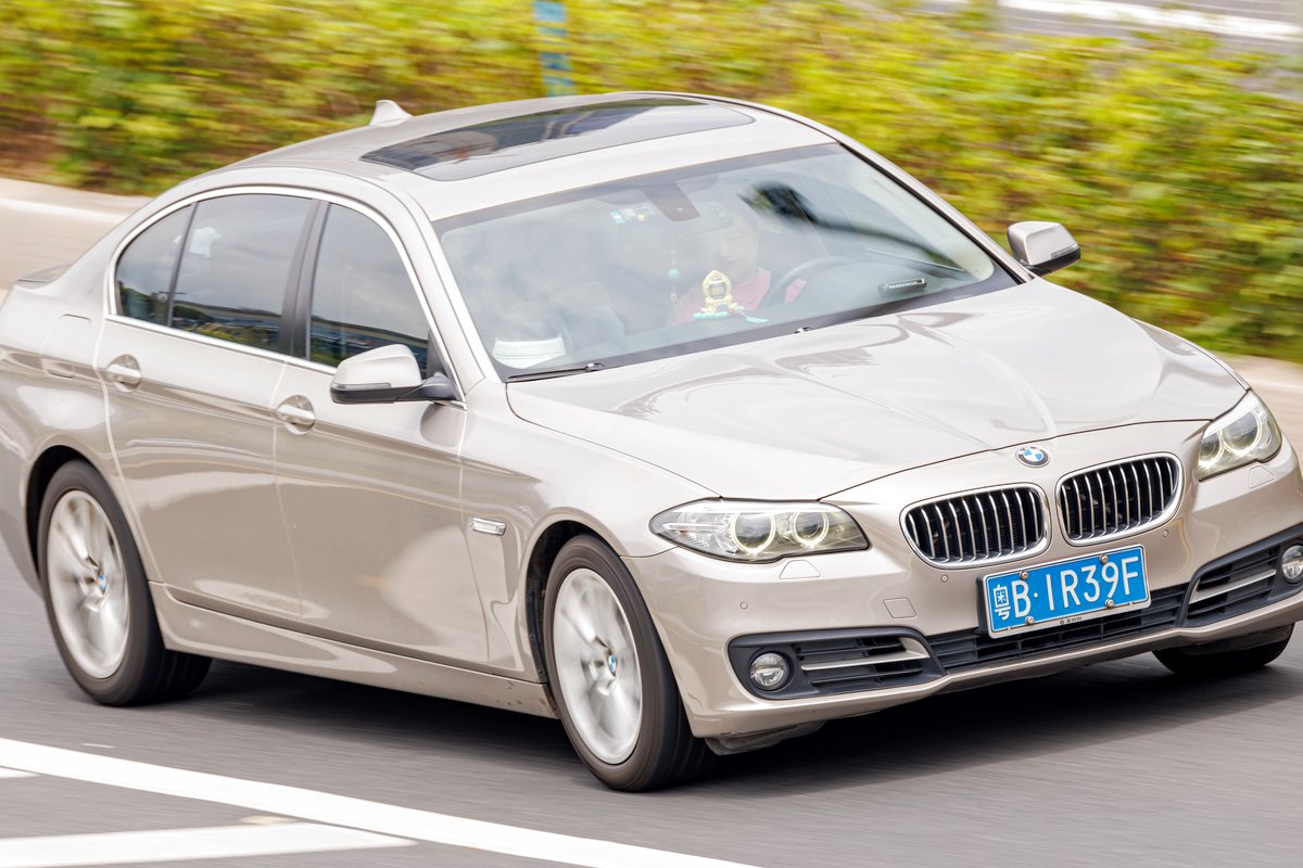 БМВ M5 F10 2011-2016