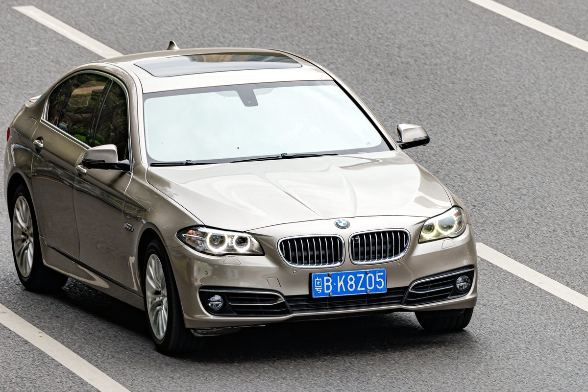 БМВ M5 F10 2011-2016