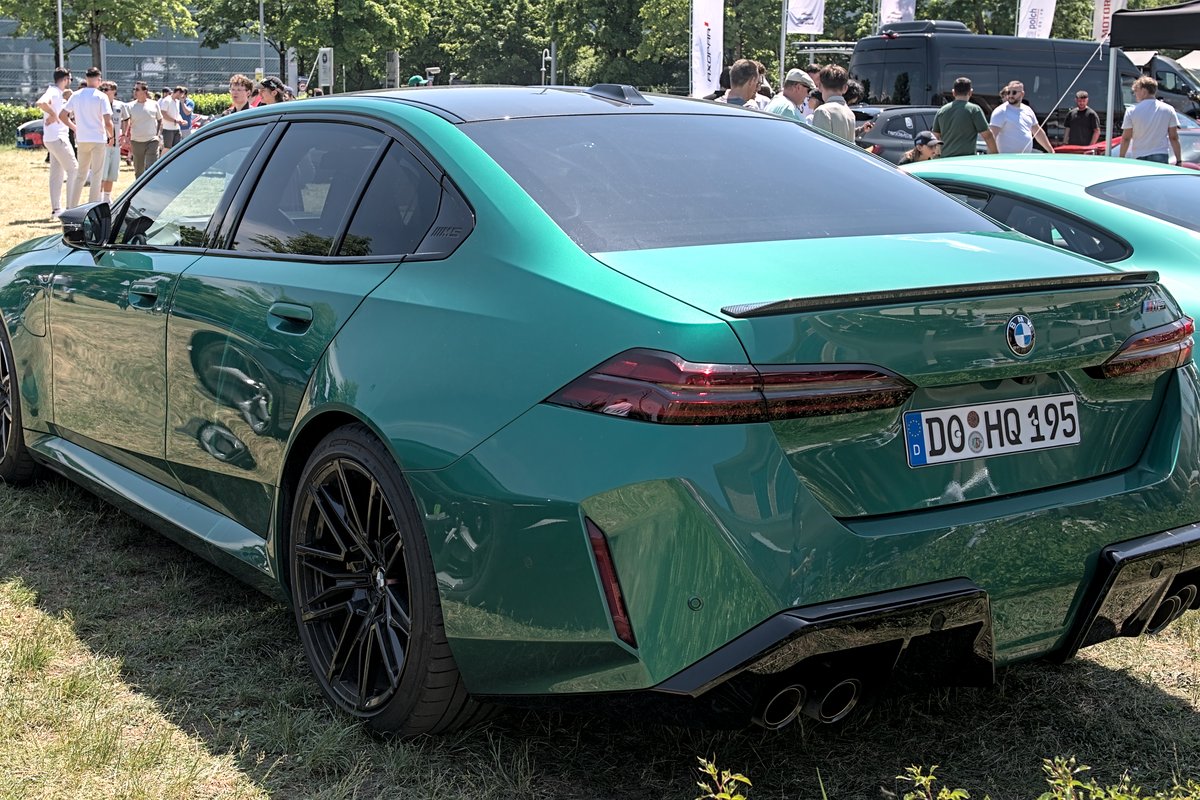 БМВ M5 G90 2024-н.в.