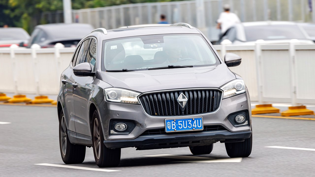 Боргвард BX7 First Generation 2016-2021
