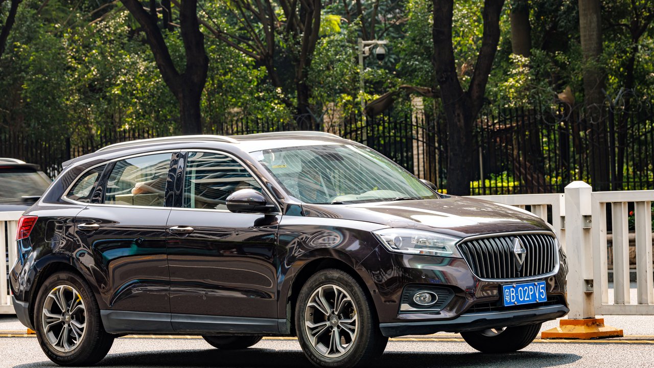 Боргвард BX7 First Generation 2016-2021