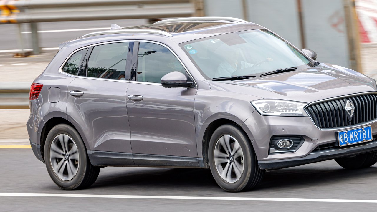 Боргвард BX7 First Generation 2016-2021