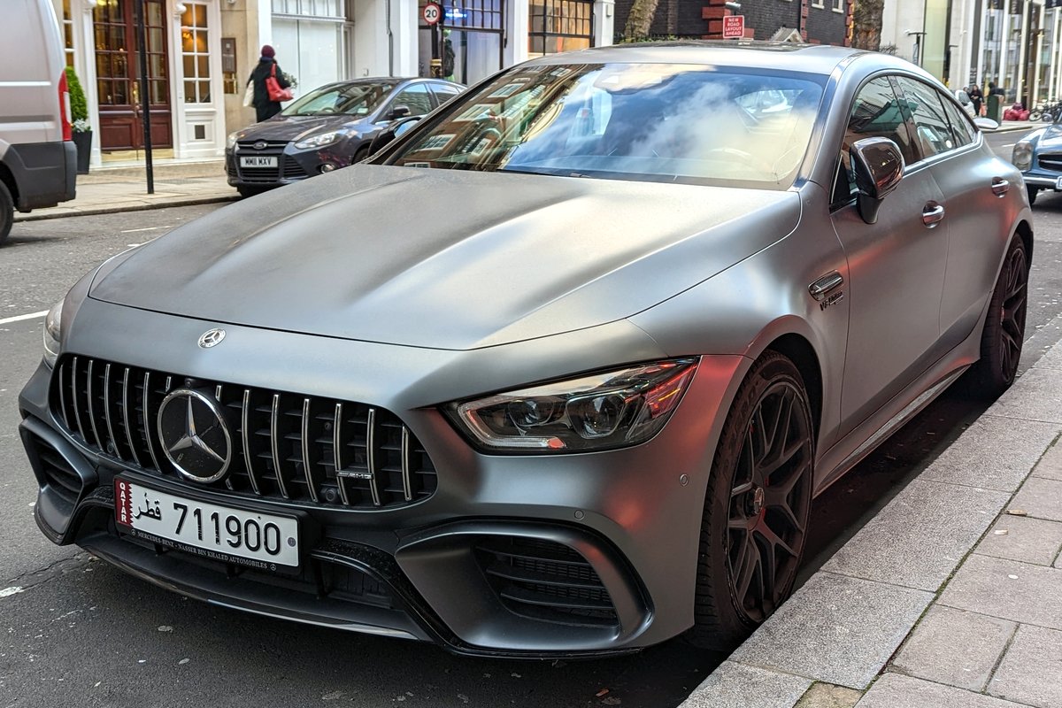 Мерседес-Бенц AMG-GT-4-DOOR-COUPE X290