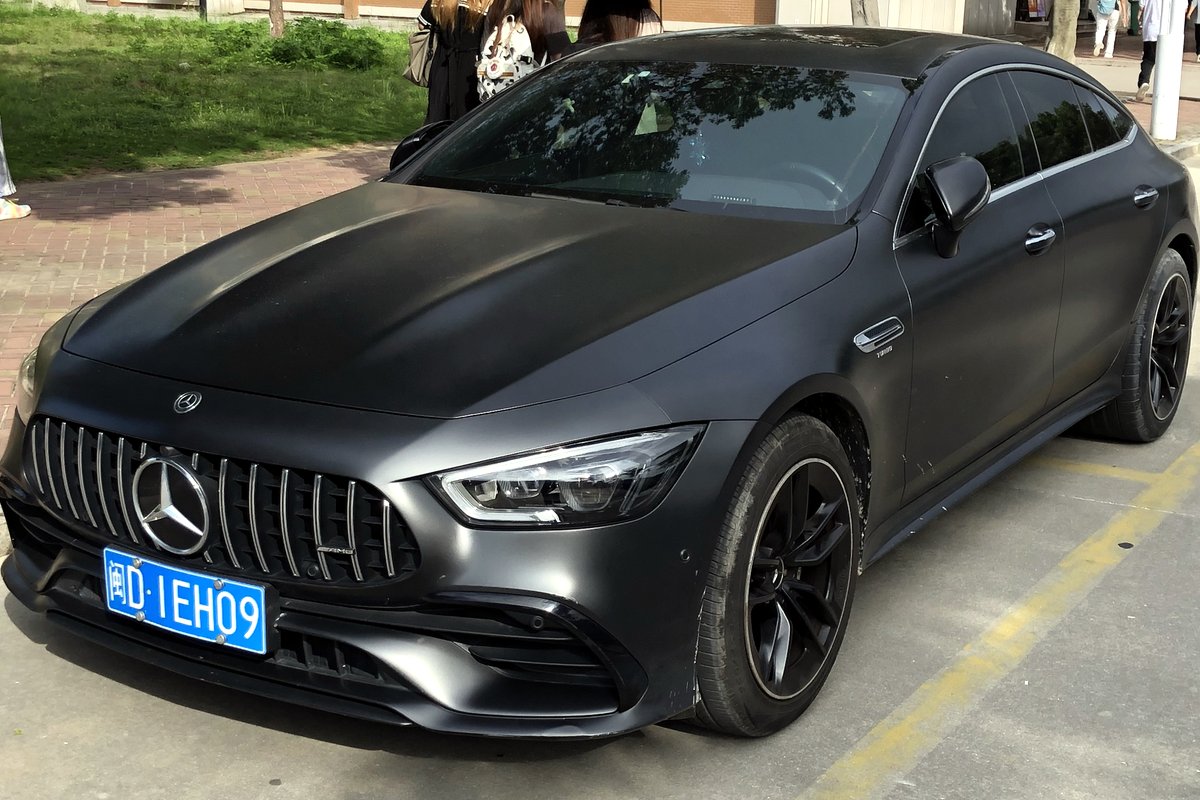 Мерседес-Бенц AMG-GT-4-DOOR-COUPE X290