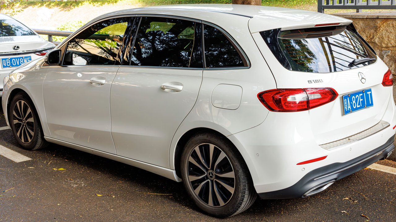 Мерседес-Бенц B-Class W247 Facelift 2018-н.в.