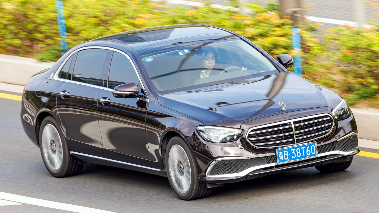 Мерседес-Бенц E-Class W213 2016-2023