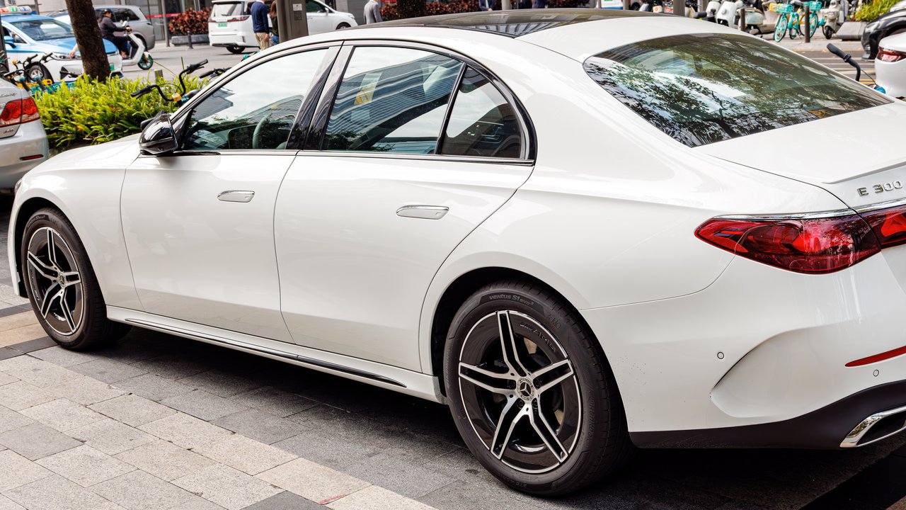 Мерседес-Бенц E-Class W214 2023-н.в.