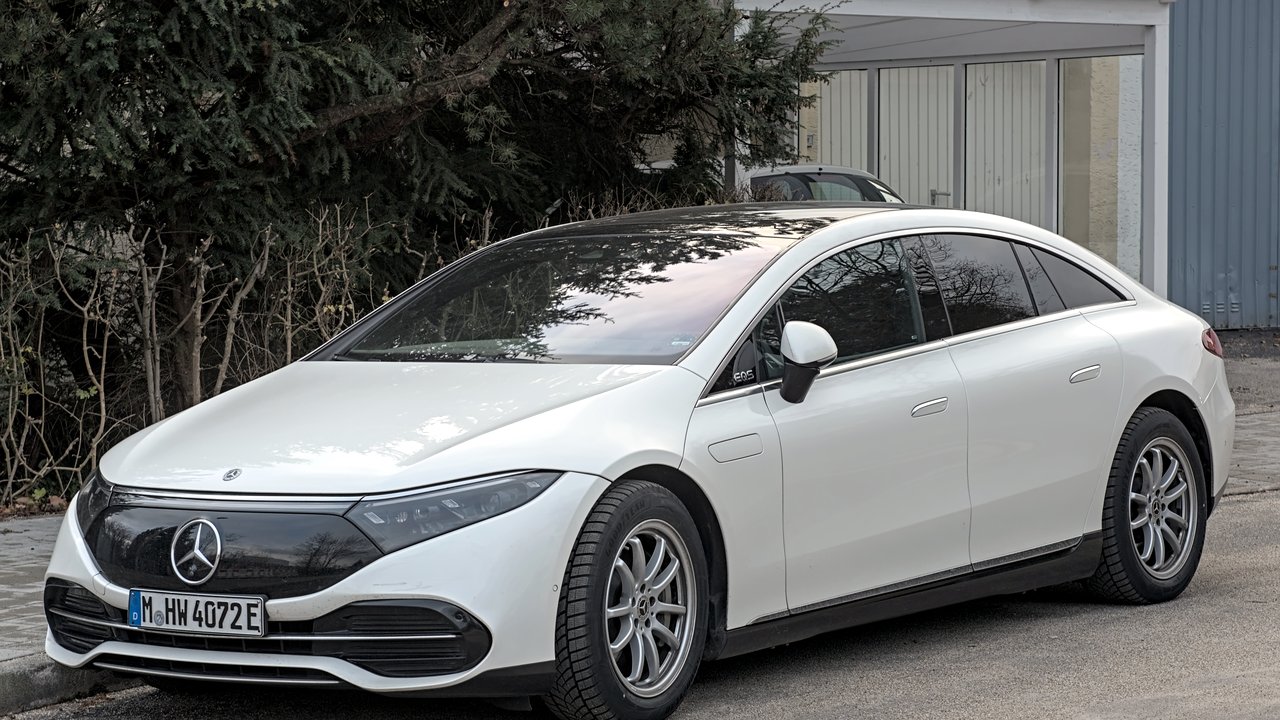 Мерседес-Бенц EQS V297 Facelift 2021-н.в.