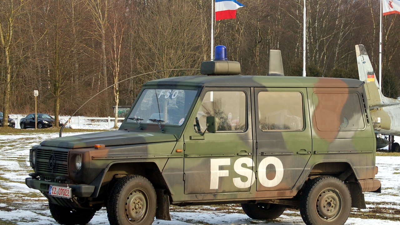 Мерседес-Бенц G-Class W461 1992-2022