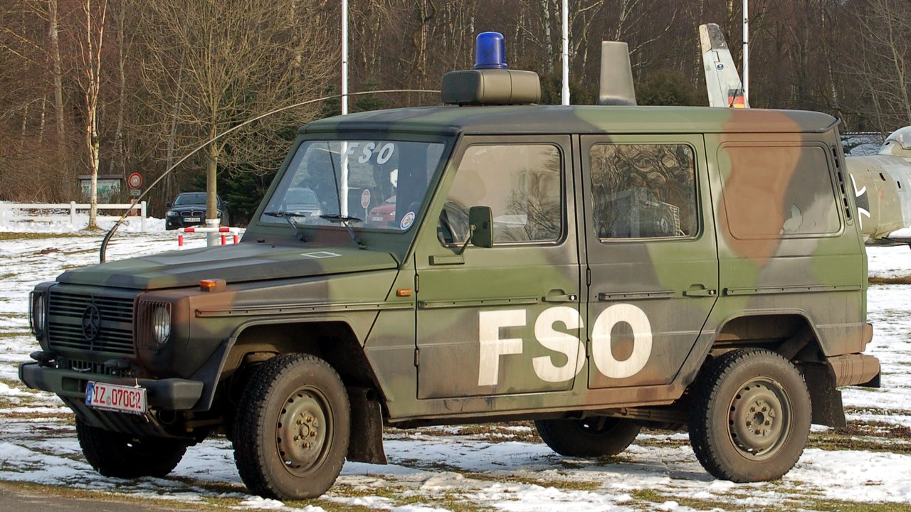 Мерседес-Бенц G-Class W461 1992-2022